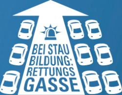Bei Staubildung auf der Autobahn: Rettungsgasse